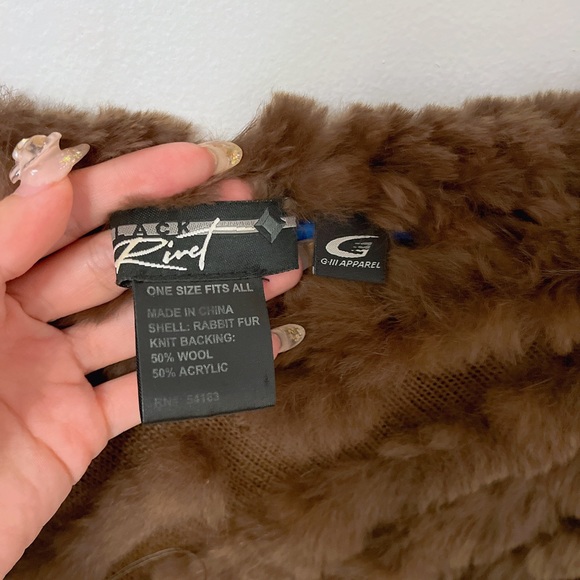 Real fur rabbit poncho (brown) - Picture 2 of 4